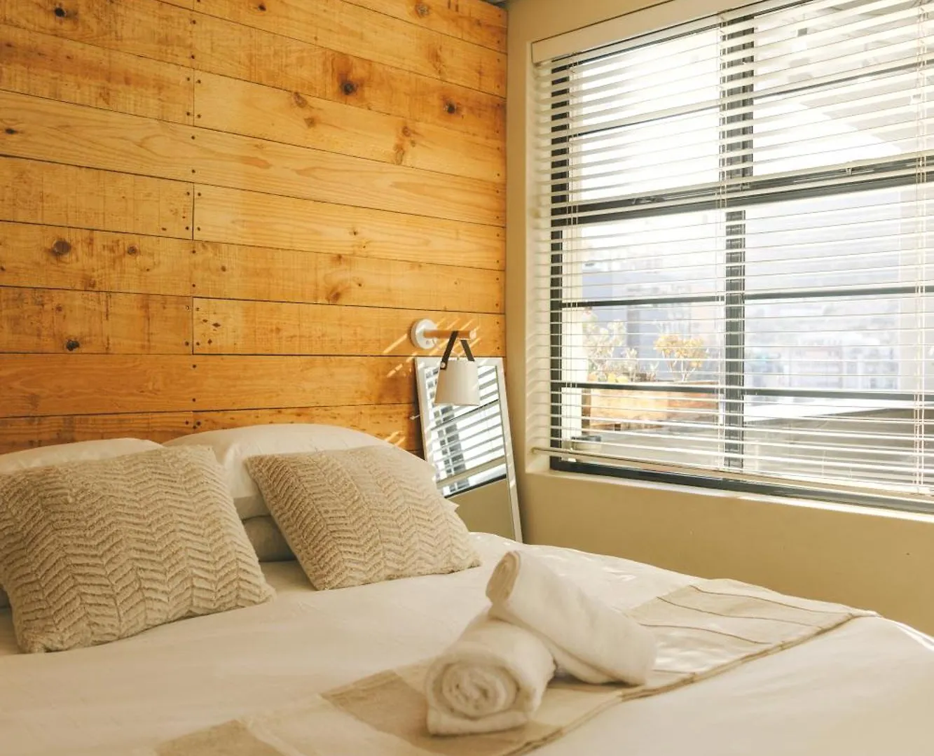 Central Cape Town Apt With Views Apartment